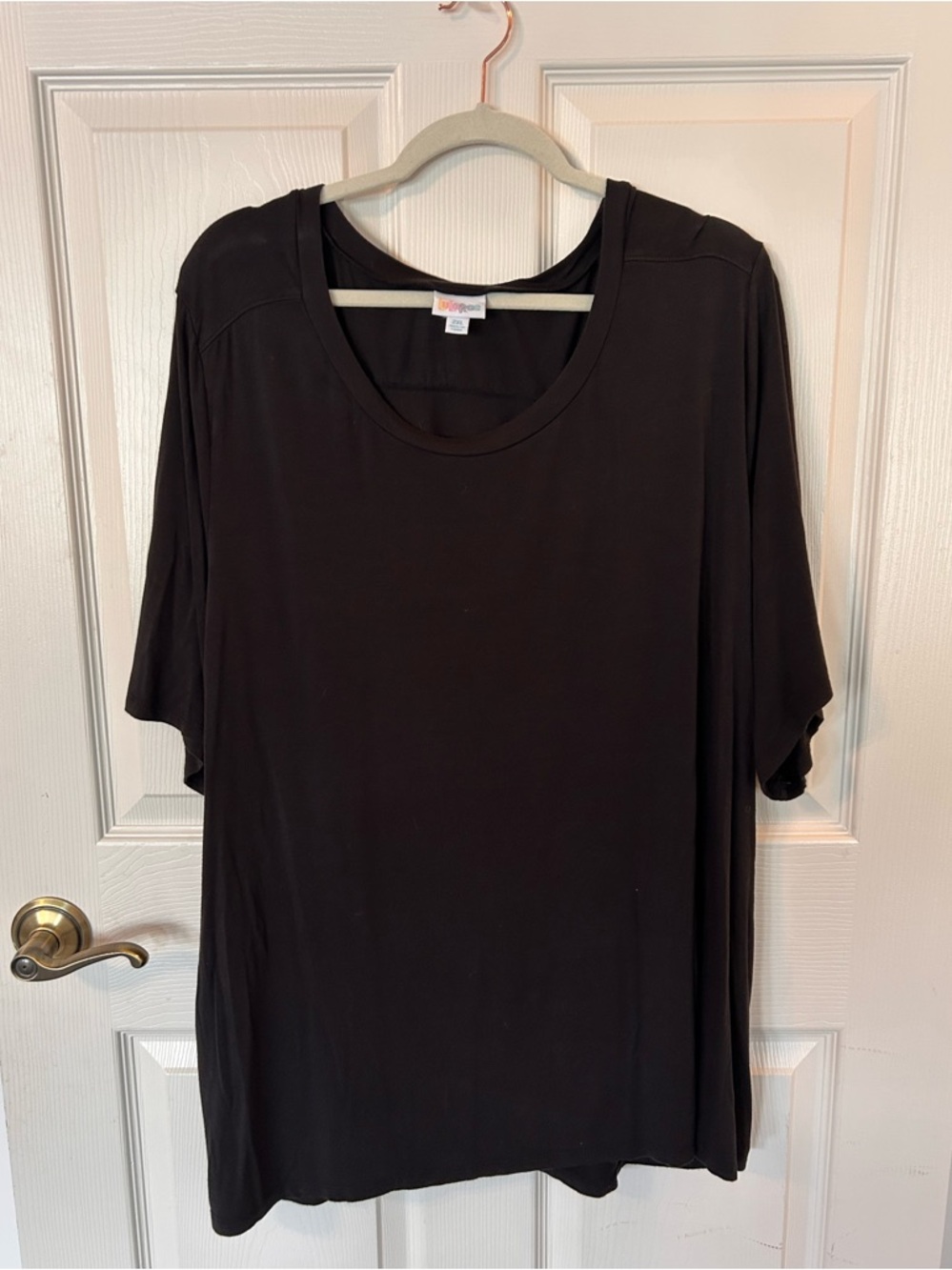 LuLaRoe Black Short Sleeve Scoop Neck Top